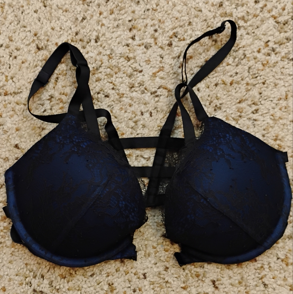 Victoria Secret Black Lace Cage Bra
